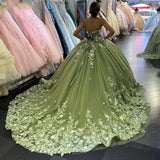 BALL GOWN