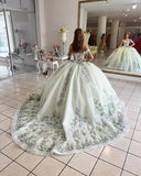 BALL GOWN